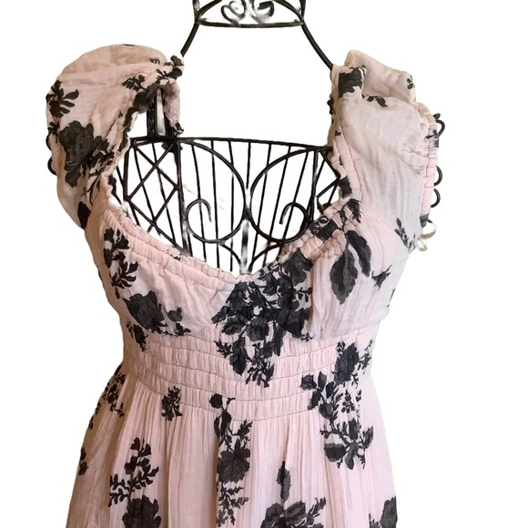 Free People Black and Pink Forget Me Not Floral Dress Size Small - Picture 3 of 8